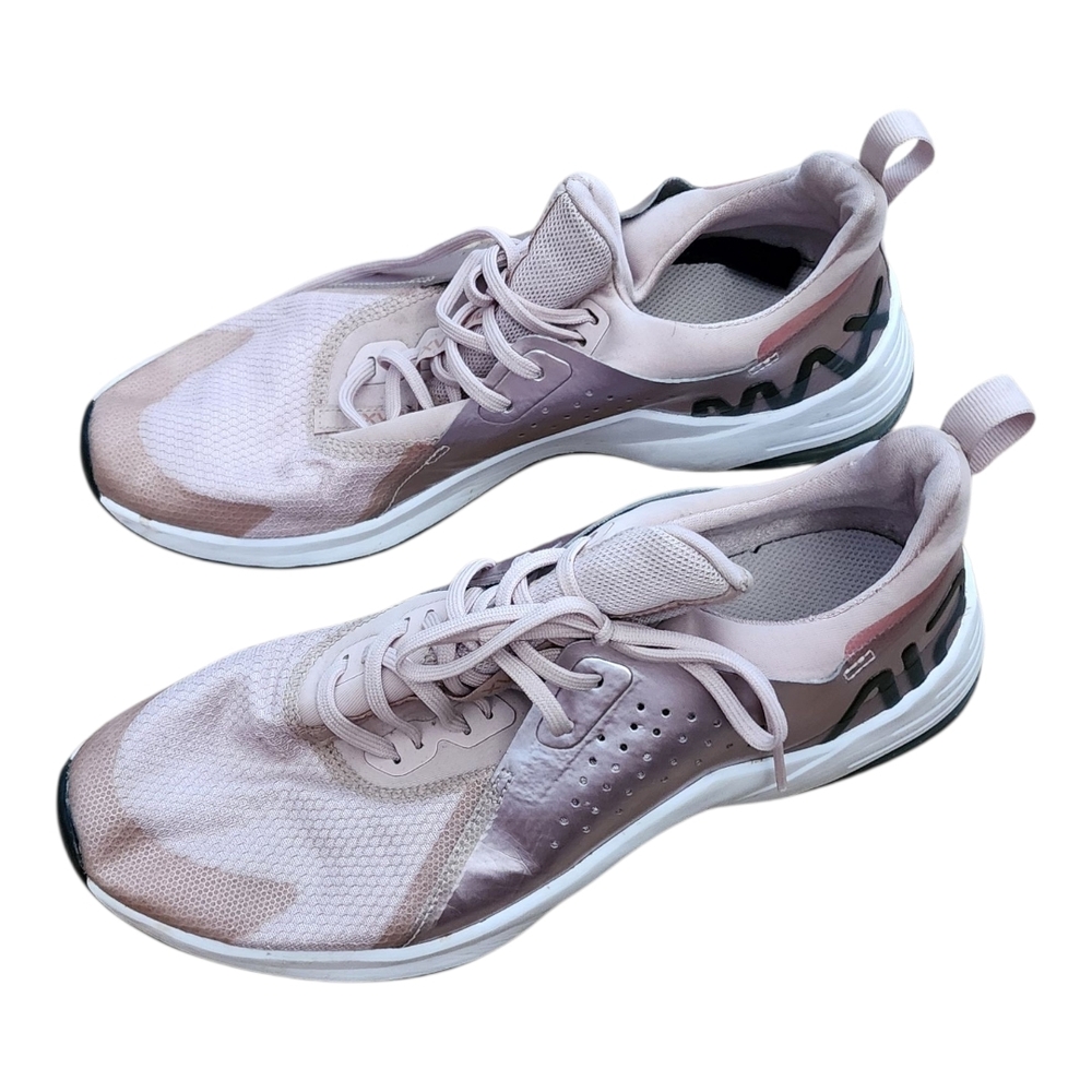 Nike Women's Light Pink Sneakers